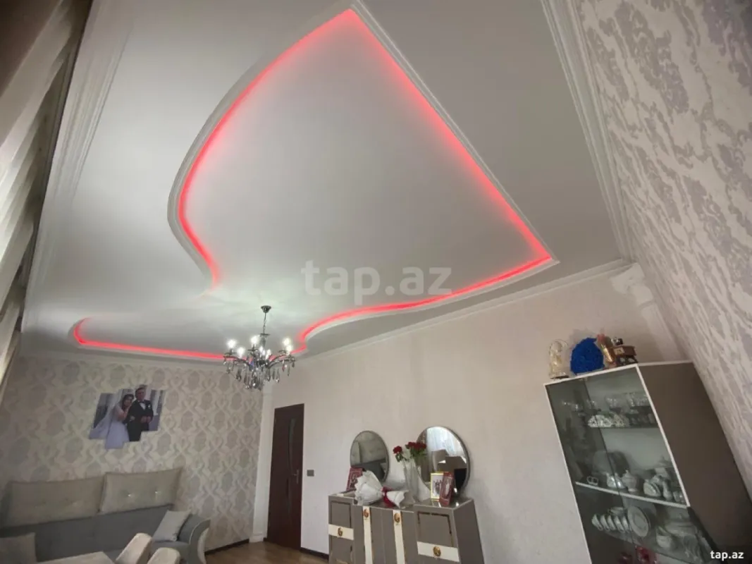 Satılır 4 otaqlı həyət evi