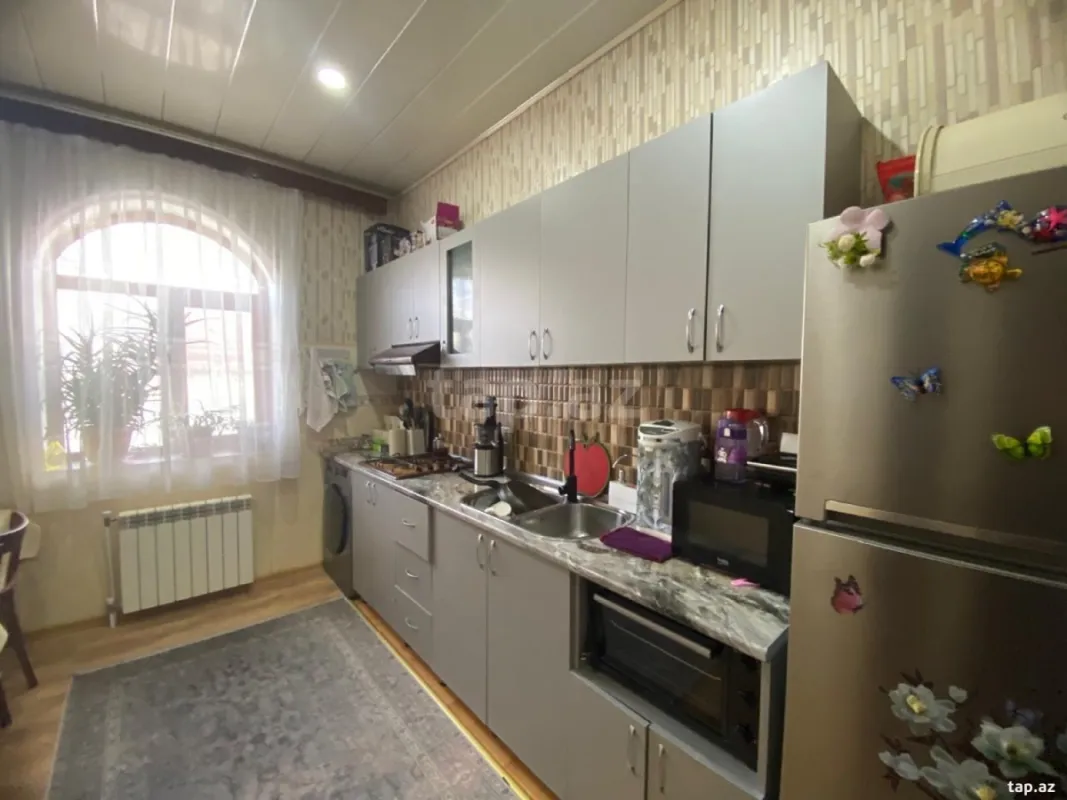 Satılır 4 otaqlı həyət evi