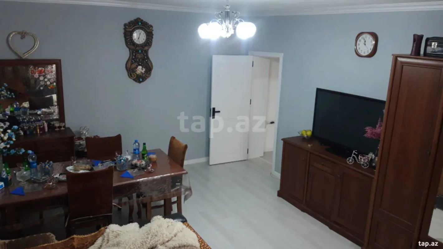 Satılır 2 otaqlı yeni tikili 73 m²