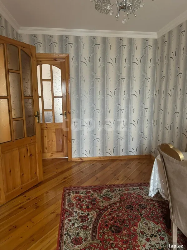 Satılır 5 otaqlı mənzil 98 m²