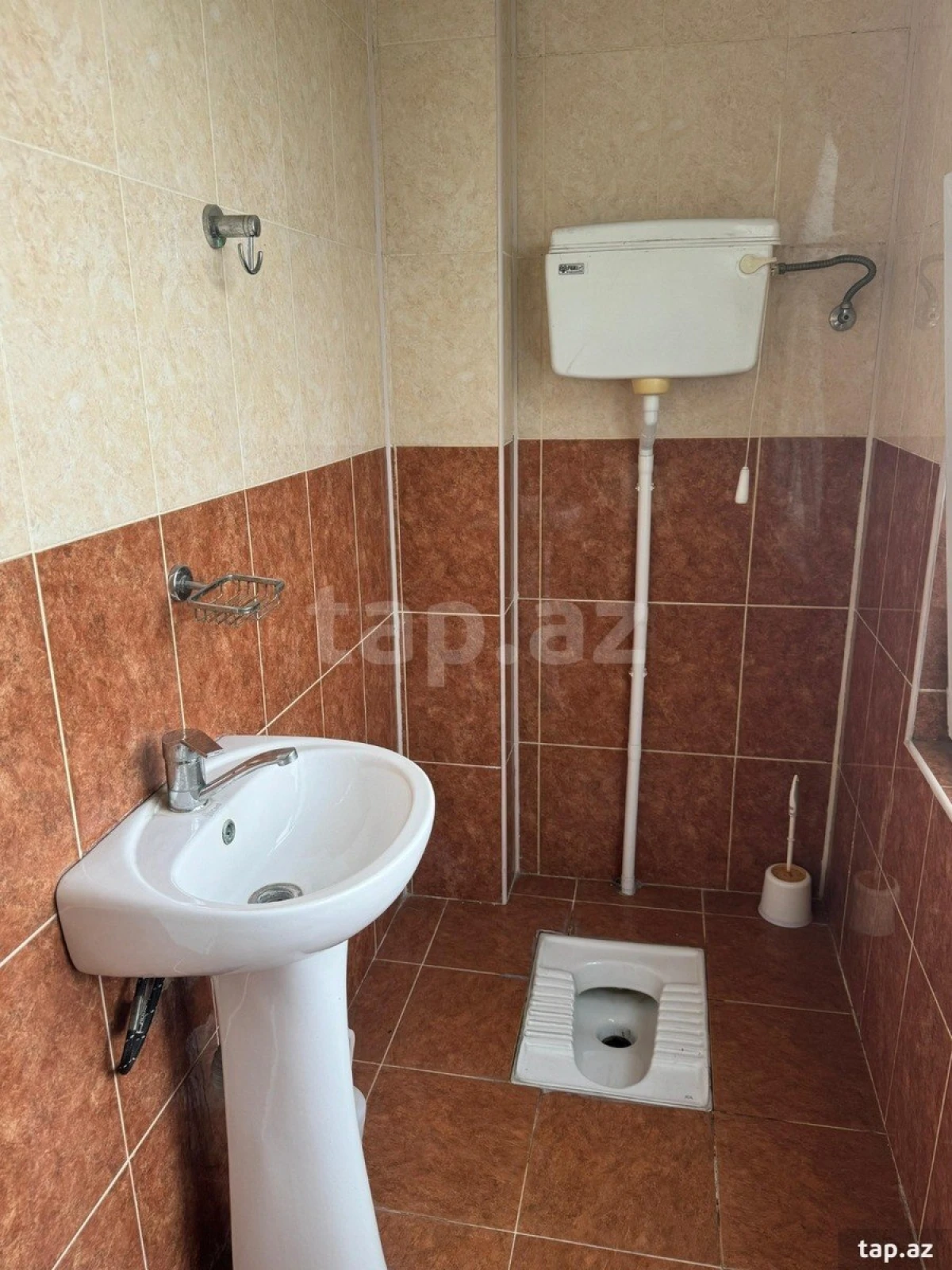 Satılır 5 otaqlı mənzil 98 m²