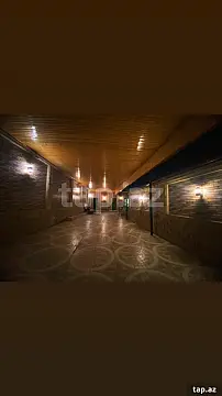 Satılır 8 otaqlı həyət evi