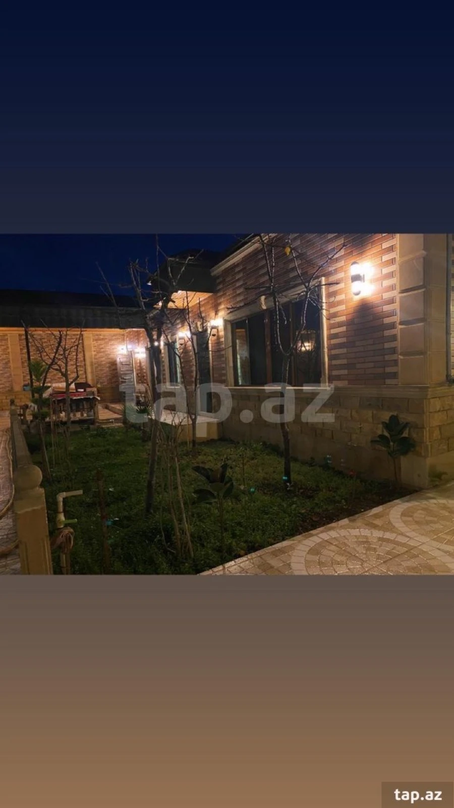 Satılır 8 otaqlı həyət evi