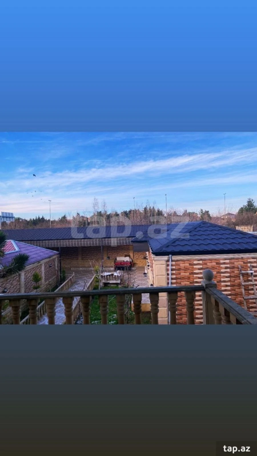 Satılır 8 otaqlı həyət evi