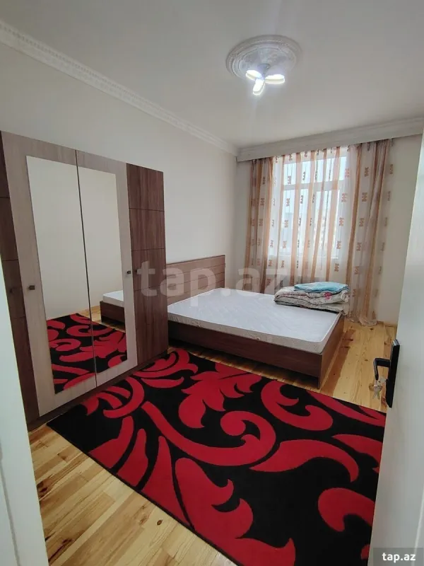 Kirayə verilir 2 otaqlı yeni tikili 60 m²