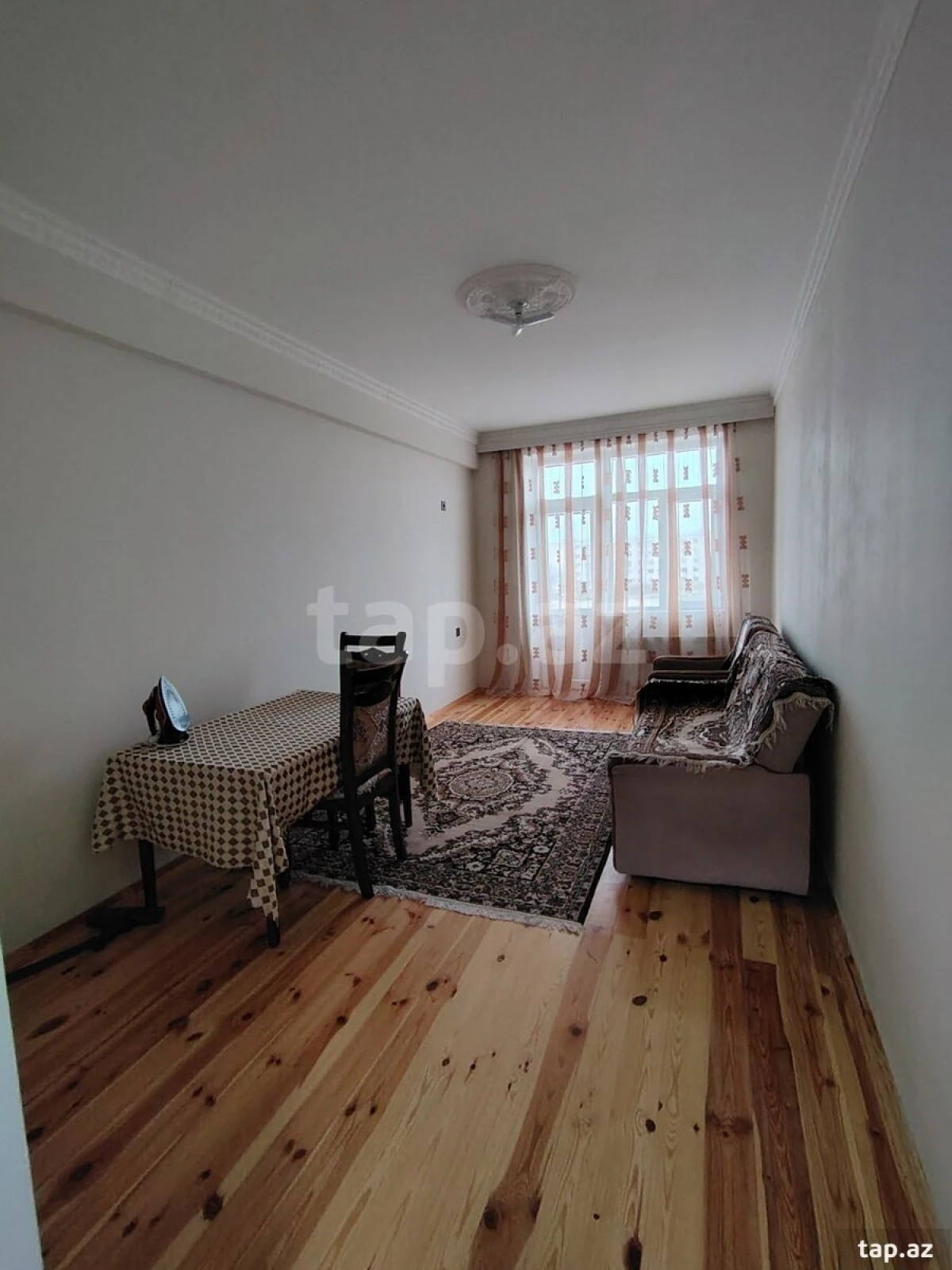 Kirayə verilir 2 otaqlı yeni tikili 60 m²