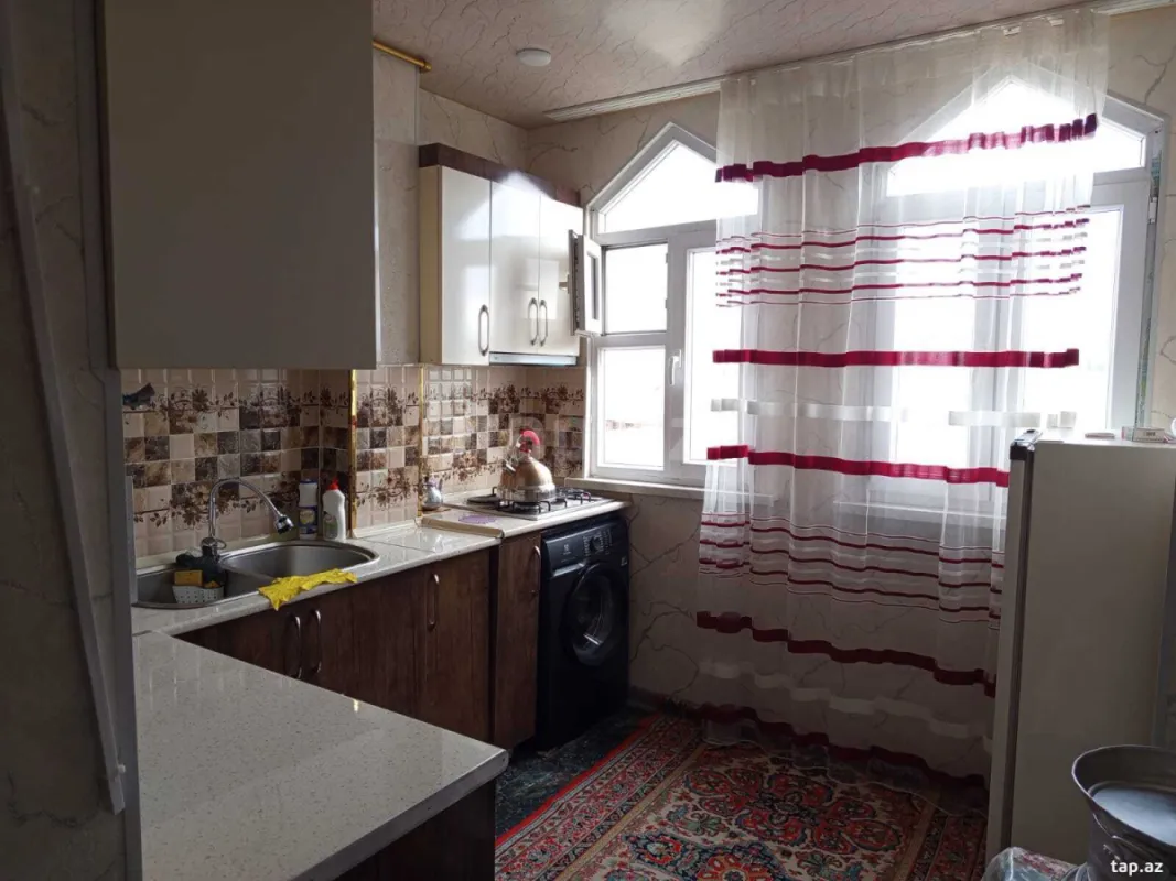 Satılır 3 otaqlı mənzil 70 m²
