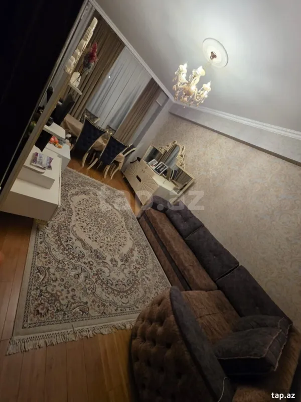 Kirayə verilir 3 otaqlı yeni tikili 90 m²