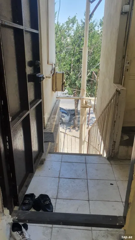 Kirayə verilir 1 otaqlı həyət evi