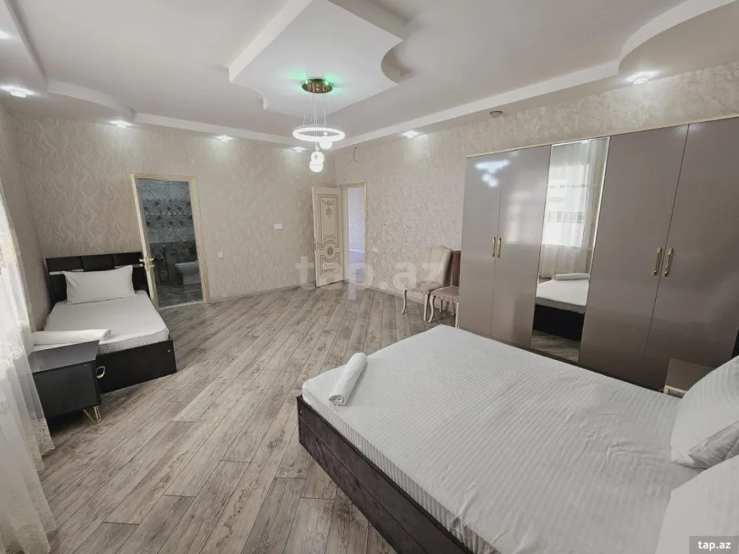 Kirayə verilir 5 otaqlı həyət evi