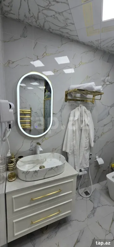 Kirayə verilir 5 otaqlı həyət evi