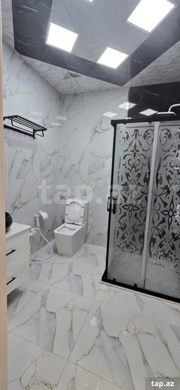 Kirayə verilir 5 otaqlı həyət evi