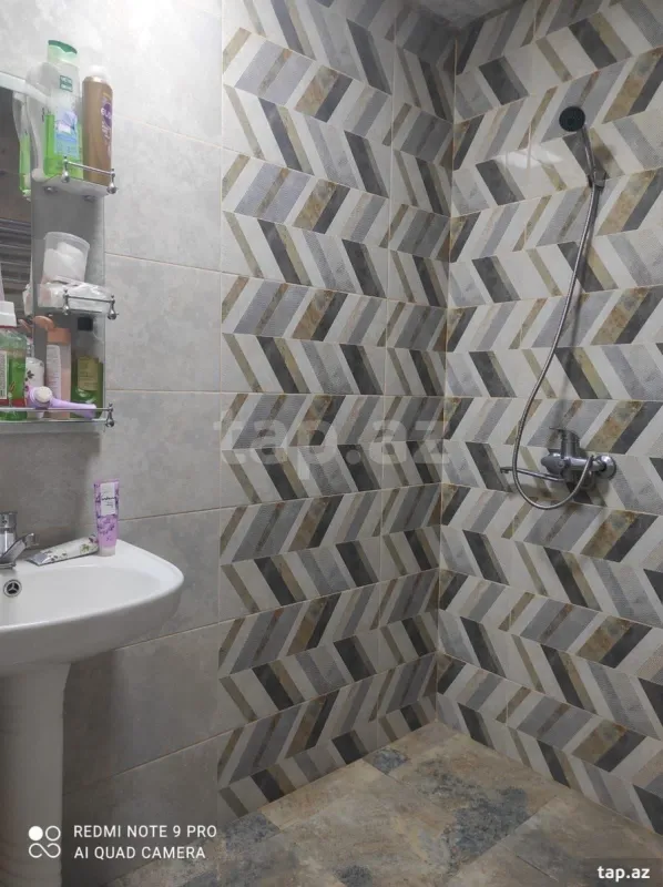 Kirayə verilir 1 otaqlı yeni tikili 30 m²