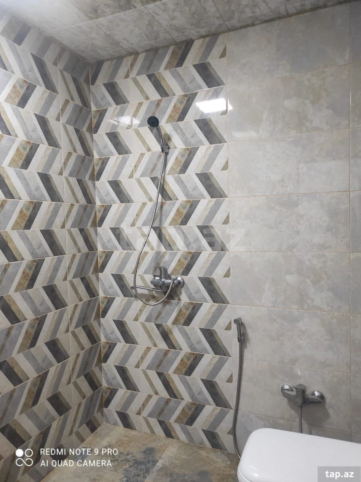 Kirayə verilir 1 otaqlı yeni tikili 30 m²