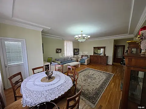 Kirayə verilir 3 otaqlı yeni tikili 128 m² — Bakı 3 otaq 128.00 m²