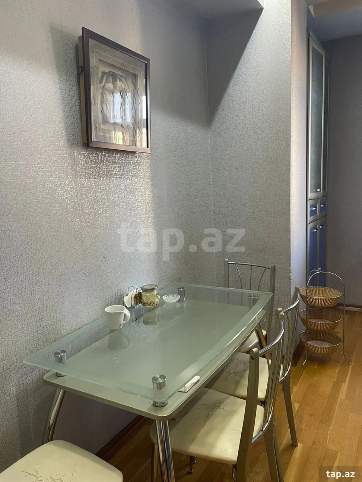 Kirayə verilir 3 otaqlı yeni tikili 128 m²