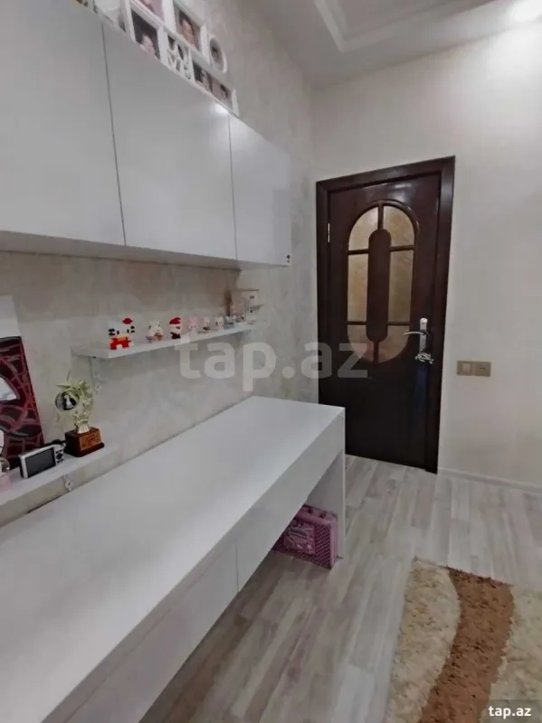 Satılır 2 otaqlı mənzil 60 m²