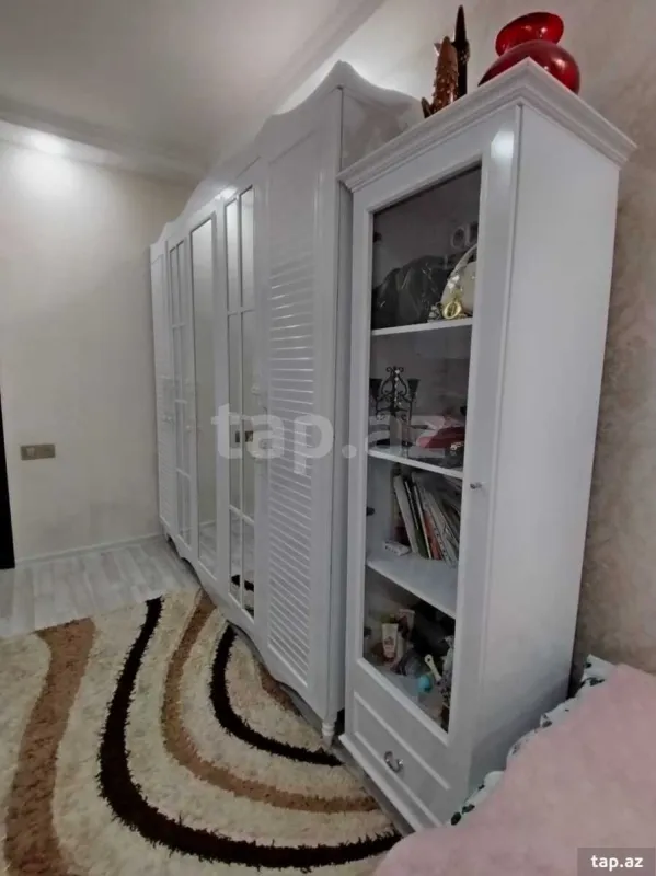 Satılır 2 otaqlı mənzil 60 m²