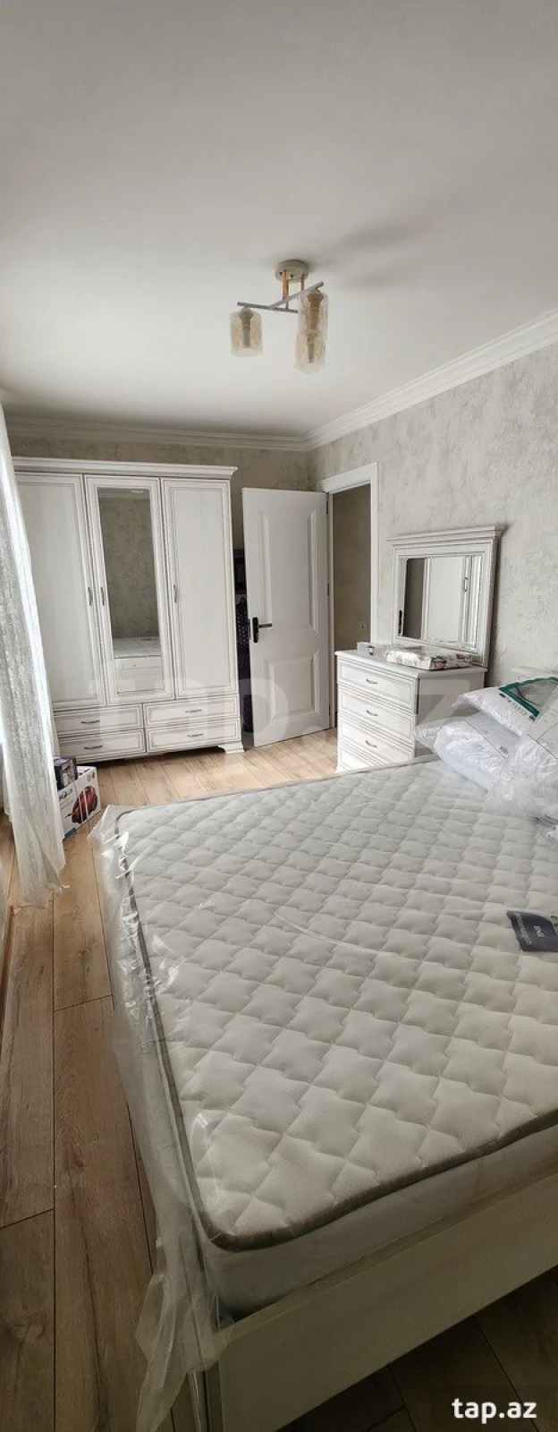 Kirayə verilir 2 otaqlı mənzil 45 m²