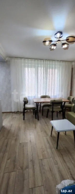 Kirayə verilir 2 otaqlı mənzil 45 m²
