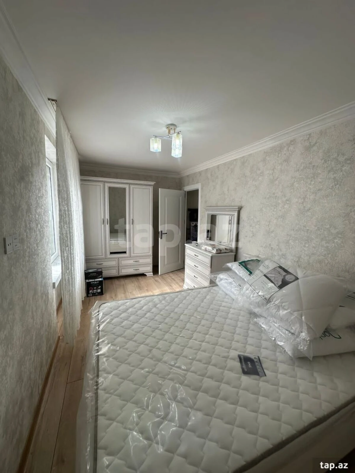 Kirayə verilir 2 otaqlı mənzil 45 m²