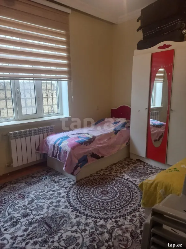 Satılır 3 otaqlı həyət evi