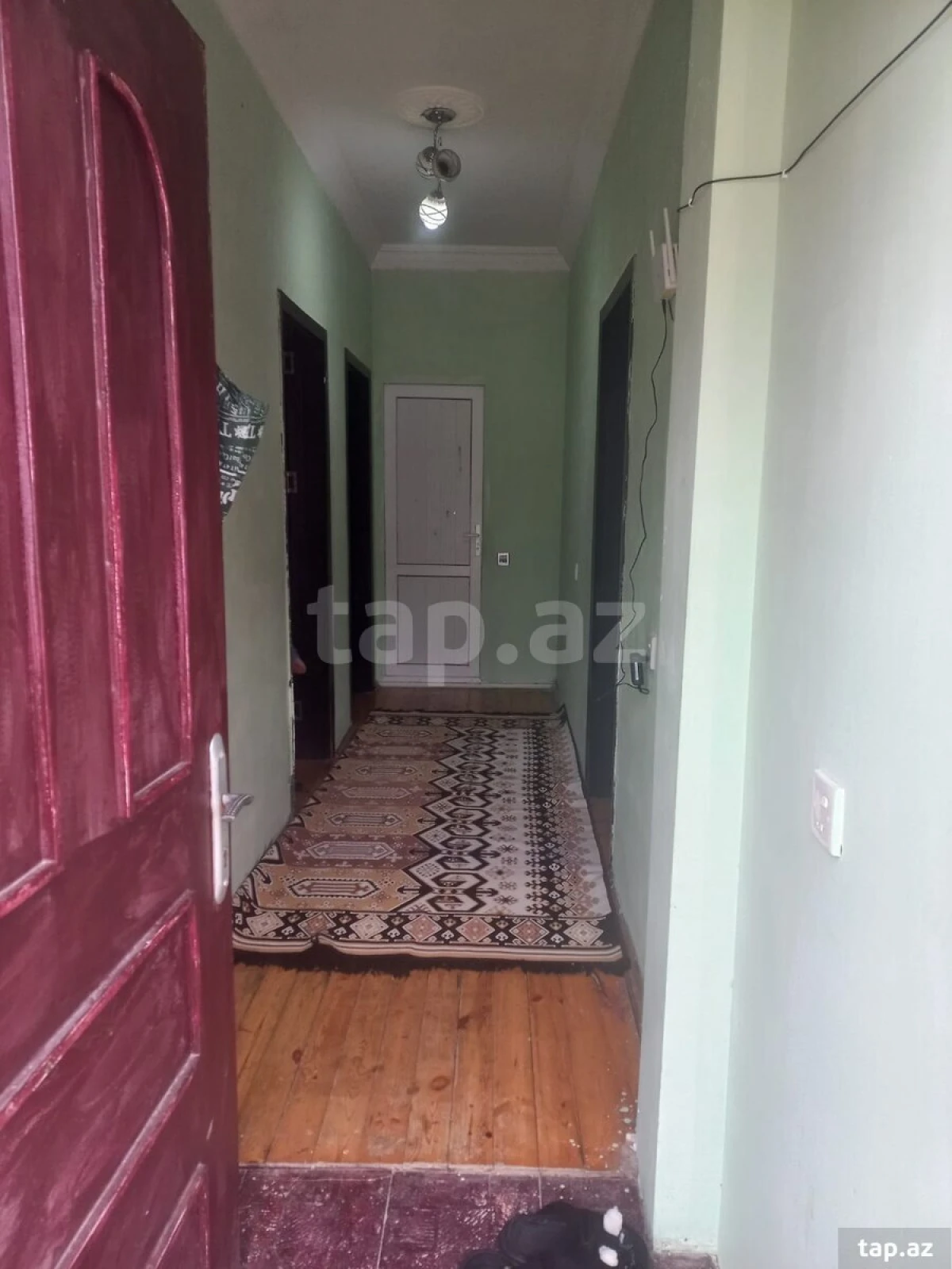 Satılır 3 otaqlı həyət evi