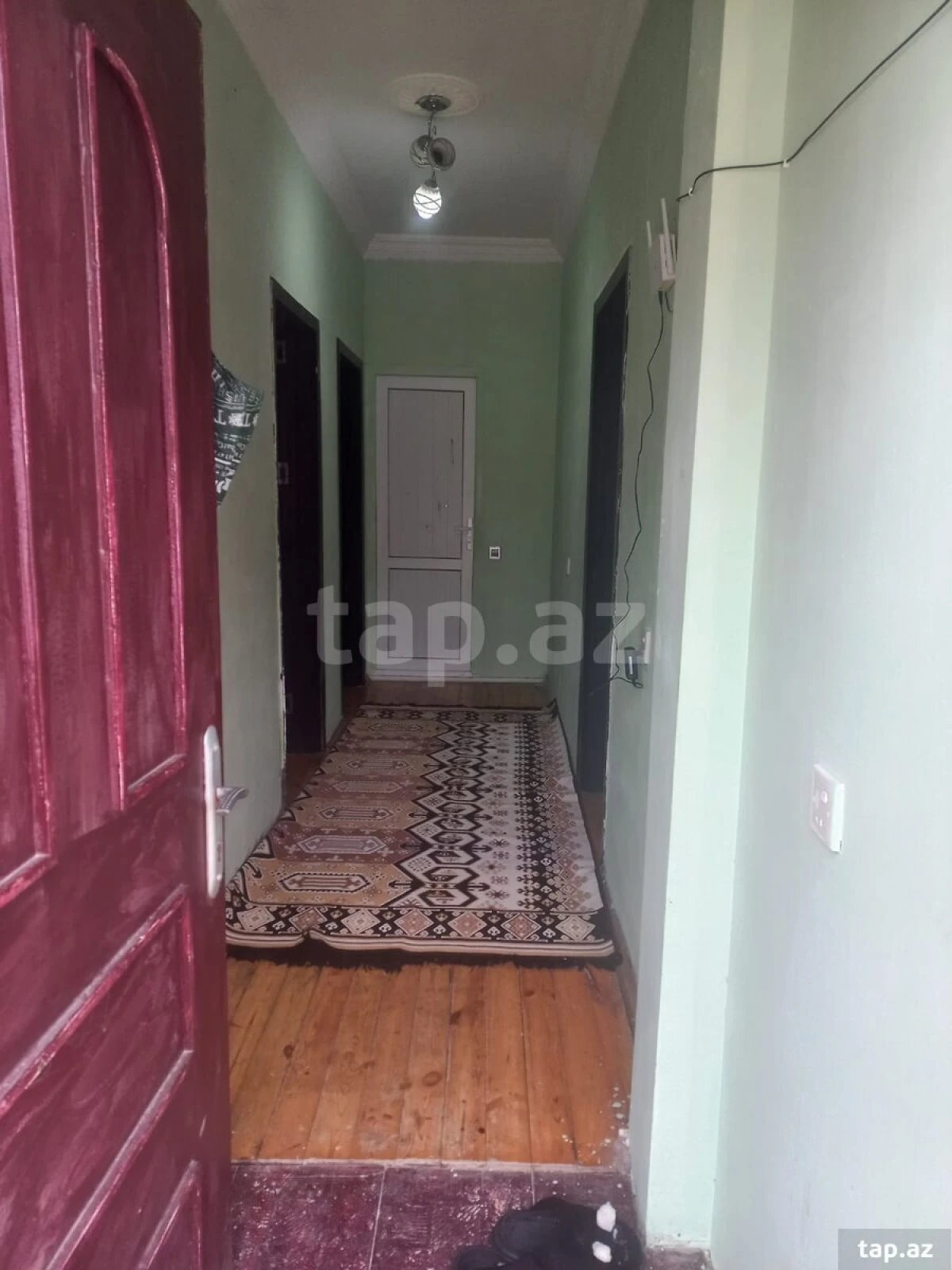 Satılır 3 otaqlı həyət evi