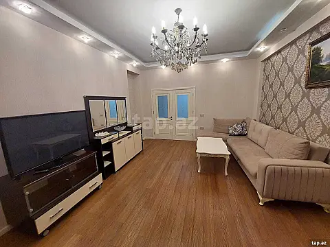 Kirayə verilir 3 otaqlı yeni tikili 143 m²
