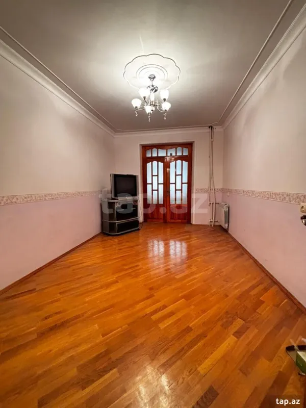 Kirayə verilir 3 otaqlı mənzil 80 m²