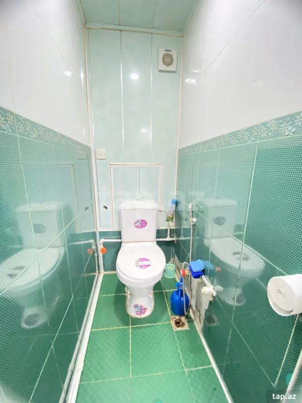 Satılır 3 otaqlı yeni tikili 60 m²