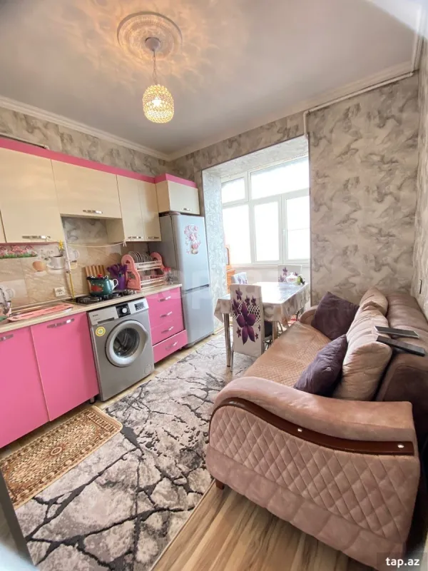 Satılır 3 otaqlı yeni tikili 60 m²