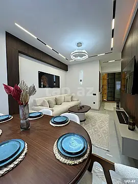 Satılır 3 otaqlı yeni tikili 90 m²