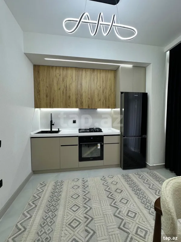 Satılır 3 otaqlı yeni tikili 90 m²