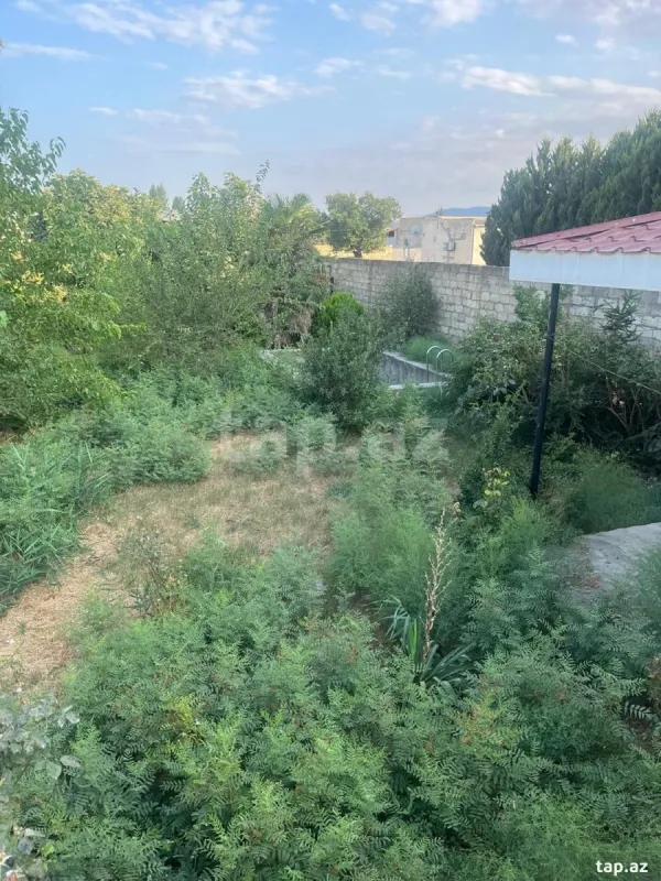 Satılır 3 otaqlı həyət evi