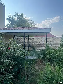 Satılır 3 otaqlı həyət evi