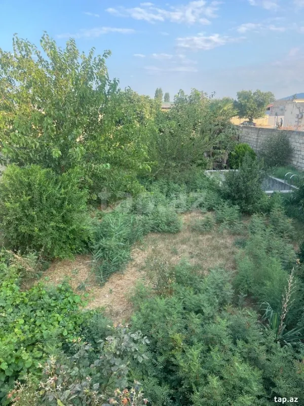 Satılır 3 otaqlı həyət evi