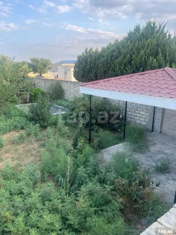 Satılır 3 otaqlı həyət evi