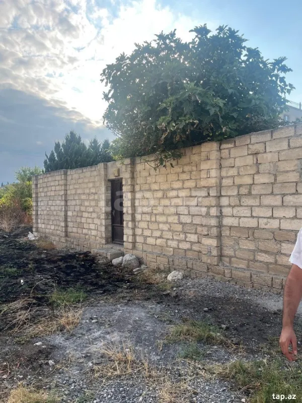 Satılır 3 otaqlı həyət evi