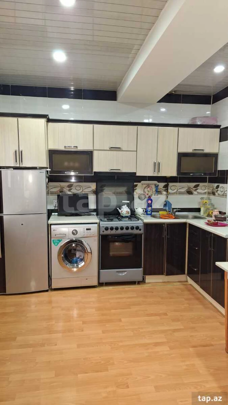 Satılır 2 otaqlı yeni tikili 87 m²