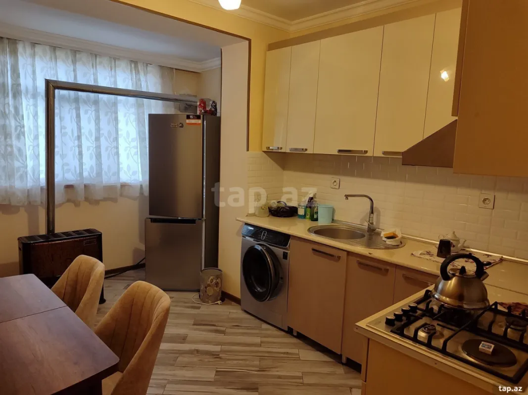 Satılır 3 otaqlı mənzil 75 m²