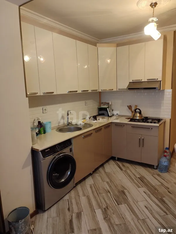 Satılır 3 otaqlı mənzil 75 m²