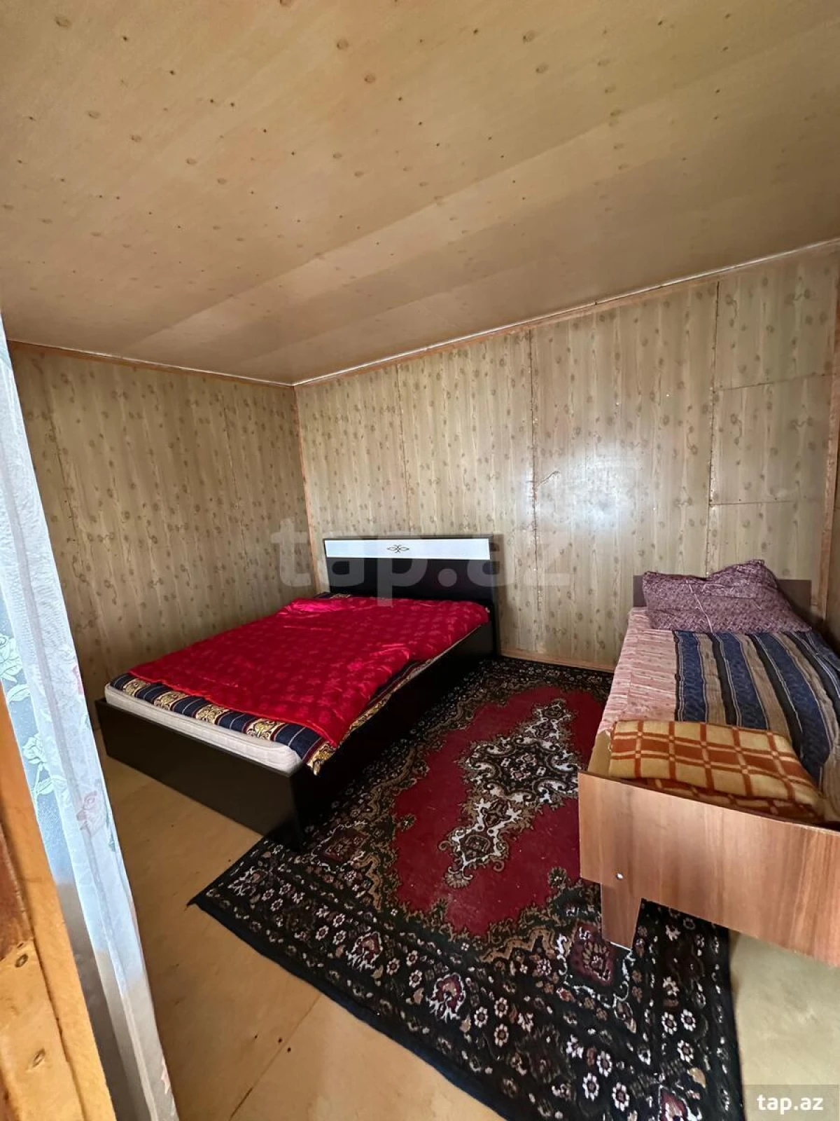 Satılır 6 otaqlı həyət evi