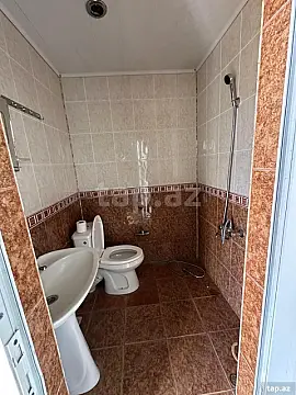 Satılır 6 otaqlı həyət evi