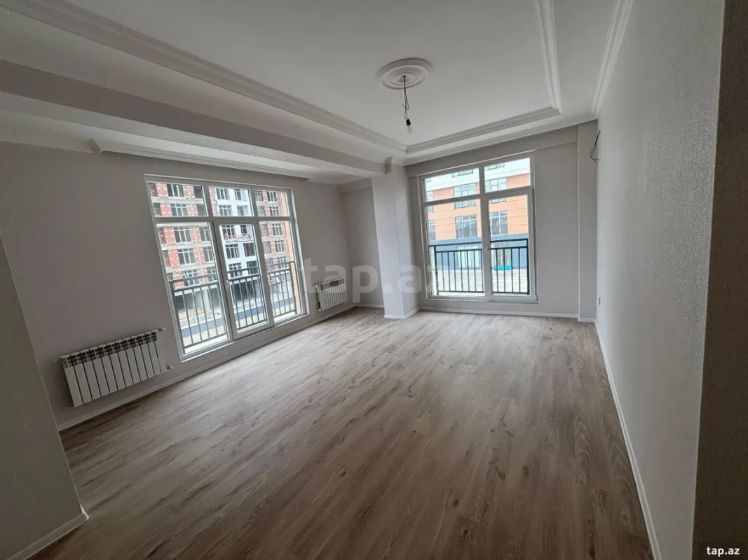 Kirayə verilir 2 otaqlı yeni tikili 70 m²