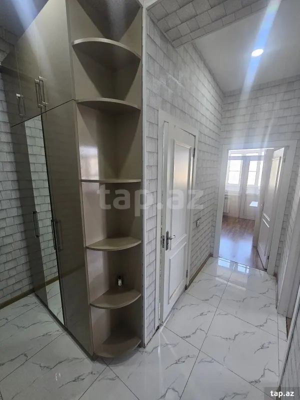 Kirayə verilir 2 otaqlı yeni tikili 45 m²