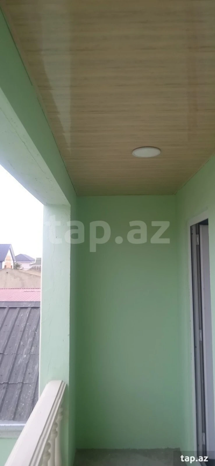 Satılır 4 otaqlı həyət evi