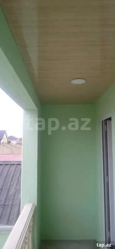 Satılır 4 otaqlı həyət evi