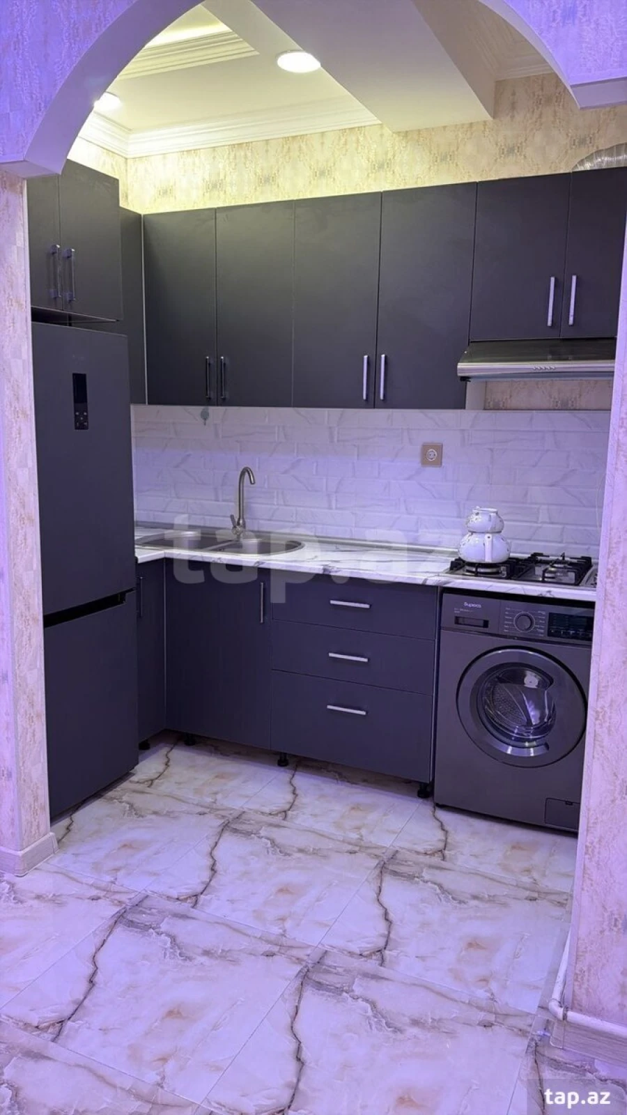 Kirayə verilir 2 otaqlı yeni tikili 65.2 m²