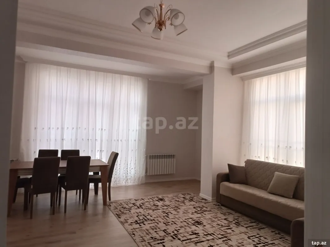 Kirayə verilir 3 otaqlı yeni tikili 116 m²